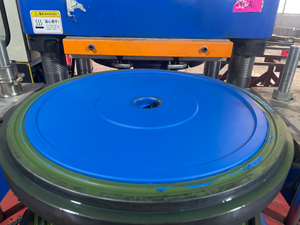 BLUE COLOR RUBBER BUMPER PLATES 